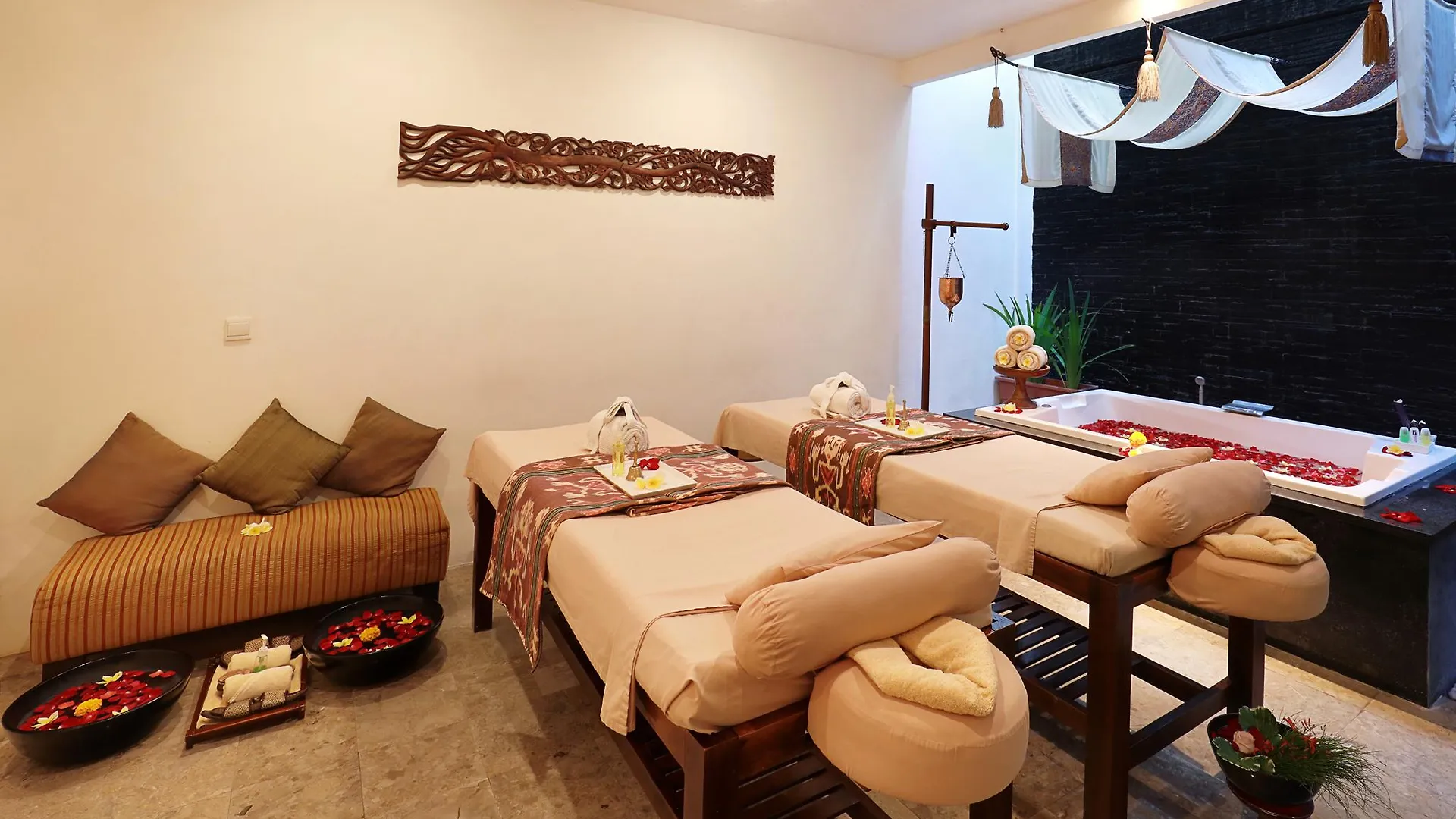 Gending Kedis Luxury Villas & Spa Estate Jimbaran  Jimbaran (Bali)