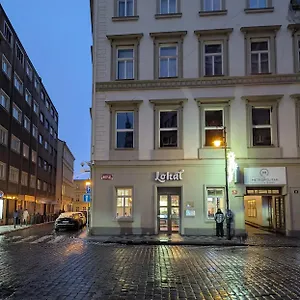 the-most-central-apartment-in-prague.praguehotelsweb.com/